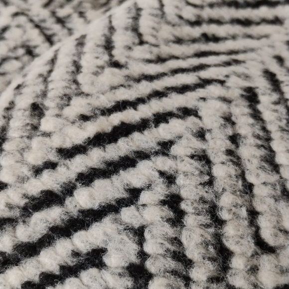 Dynamite Coat Jacket Women's Faux Wool Herring Bone Pattern Black and White - Picture 14 of 16